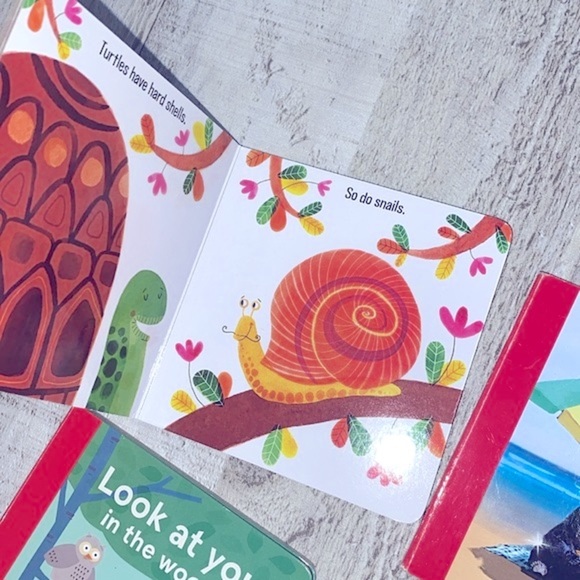 Set of 5 chick fil a miniature books - Picture 9 of 9